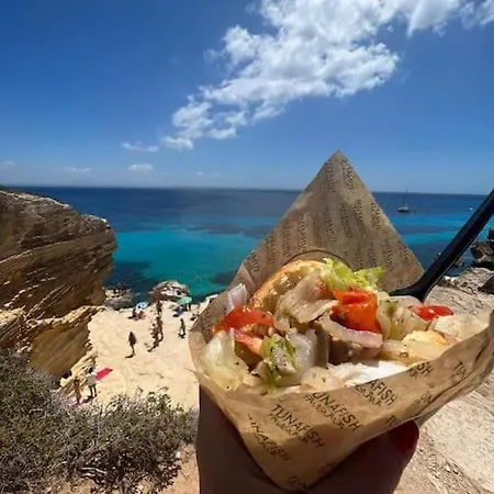 La Casa Del Moro 펜션 파뷔냐나도